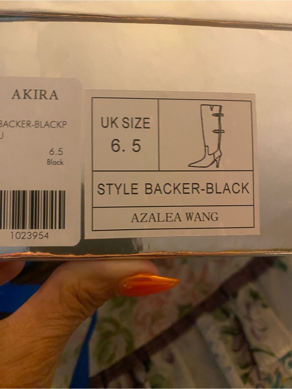 Vera Wang Black Over-the-Knee Pointed-Toe Heel Boots - Picture 4 of 8